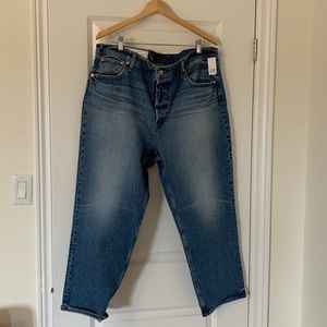 The Gap. High Rise. Cheeky Straight Jeans. Size 35. Never worn